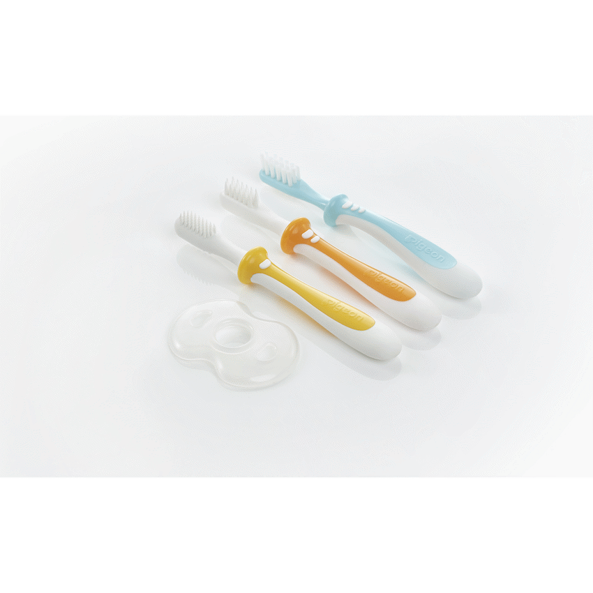 Pigeon - Trainer Toothbrush Set